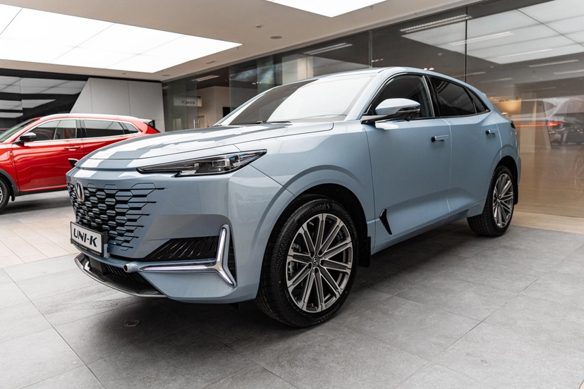 Автомобиль Changan UNI-K I поколение 2.0 AT 4WD (226 л.с.) Tech Голубой 2024