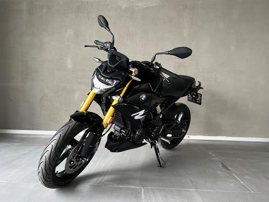 Мотоцикл BMW Motorrad G 310 R I поколение G 310 R Base Черный 2021 новый