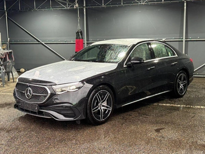 Автомобиль Mercedes-Benz E-Класс VI поколение (W214/S214) 2.0 AT 4Matic (258 л.с.) AMG Line Чёрный 2025
