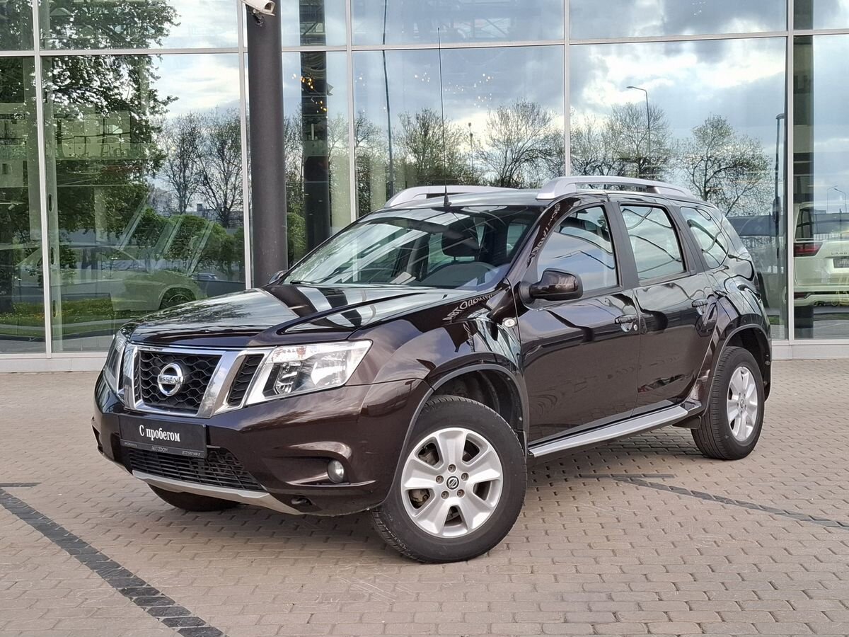 Nissan Terrano III поколение (D10) 2.0 MT 4WD (143 л.с.) Elegance Коричневый 2019 с пробегом 118 553 км