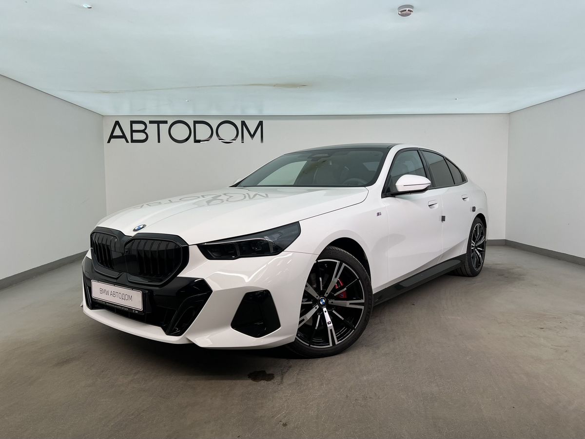 BMW 5 серии VIII поколение (G60) 2.0 AT 4WD (258 л.с.) M Sport Белый 2024 с пробегом 19 463 км