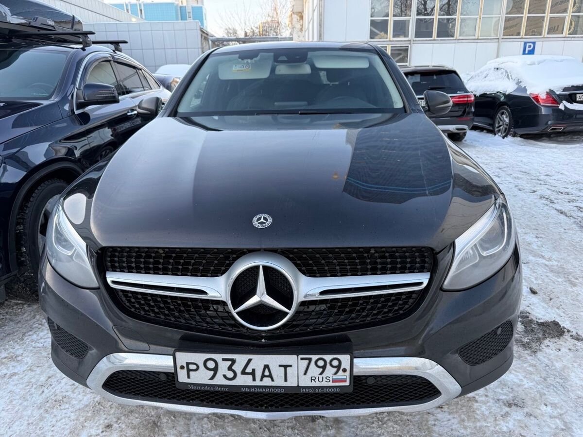Автомобиль Mercedes-Benz GLC coupe I поколение (C253) 250 2.0 AT 4Matic (211 л.с.) Особая серия Чёрный 2018 с пробегом 168 000 км