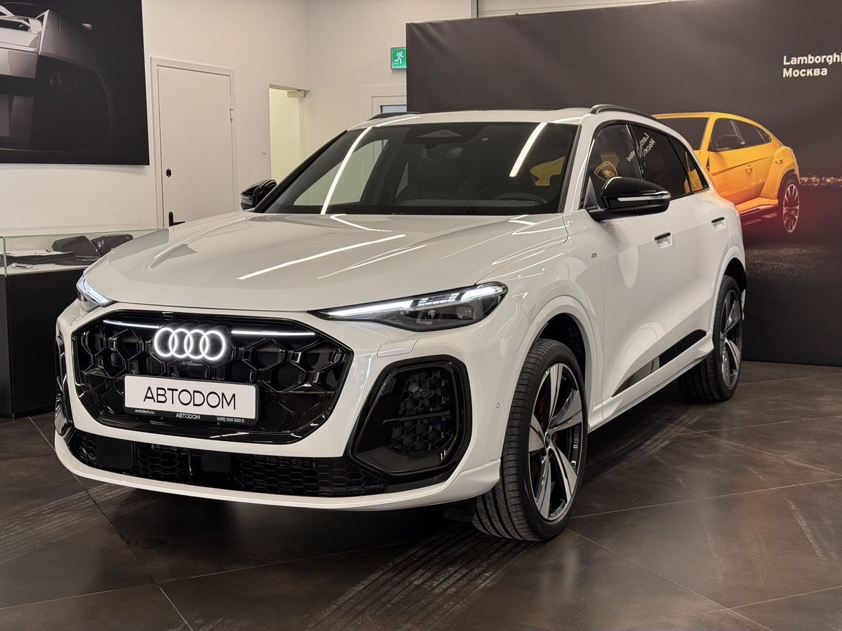 Автомобиль Audi Q5 III поколение 2.0 AMT 4WD (204 л.с.) S-Line Белый 2025 с пробегом 30 км