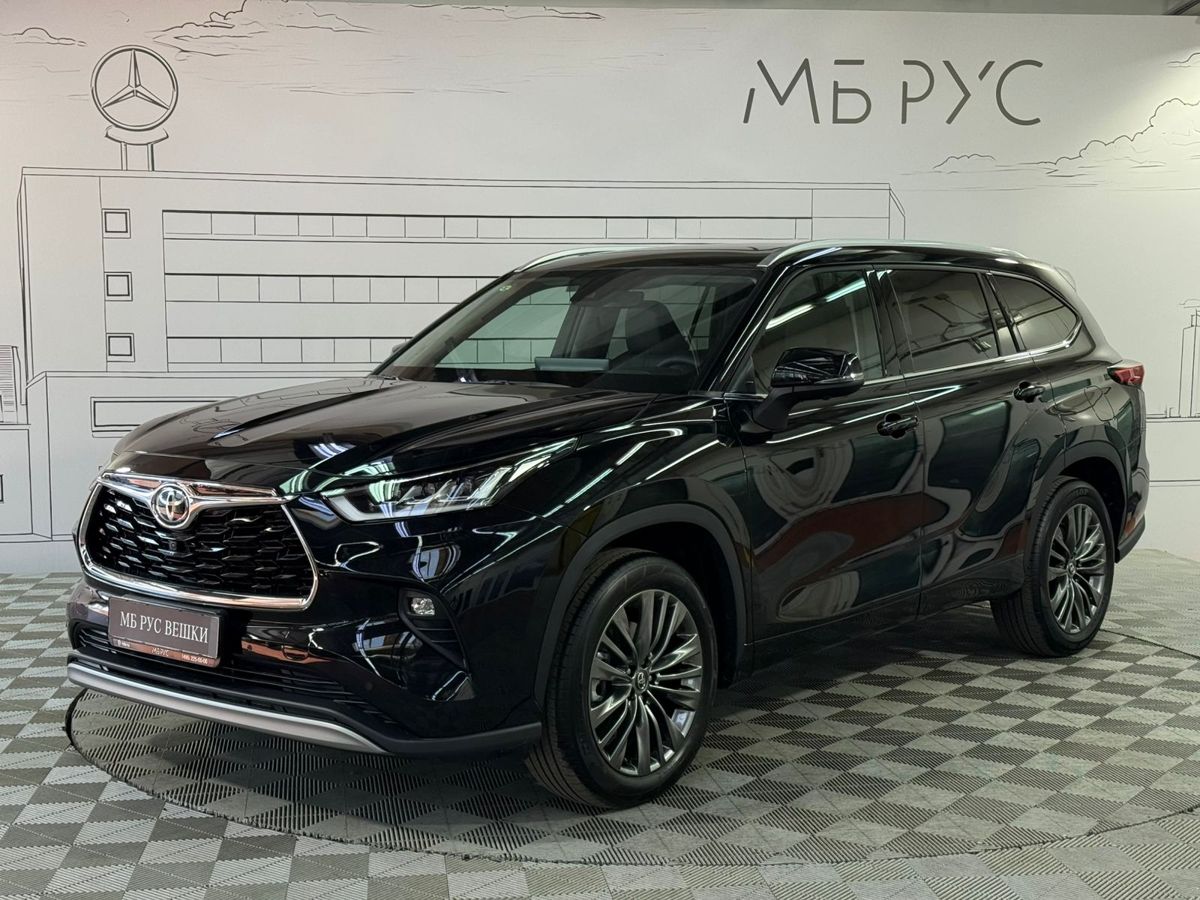 Toyota Highlander IV поколение 2.0 AT 4WD (248 л.с.) Luxury Чёрный 2026 с пробегом 50 км