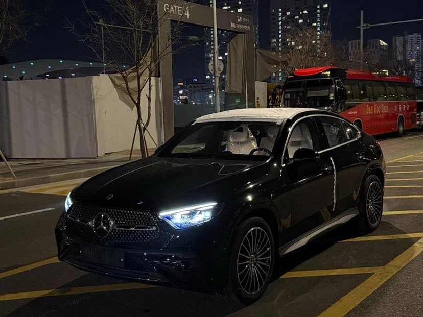 Mercedes-Benz GLC coupe II поколение (C254) 2.0 AT 4Matic (258 л.с.) Base Чёрный 2026