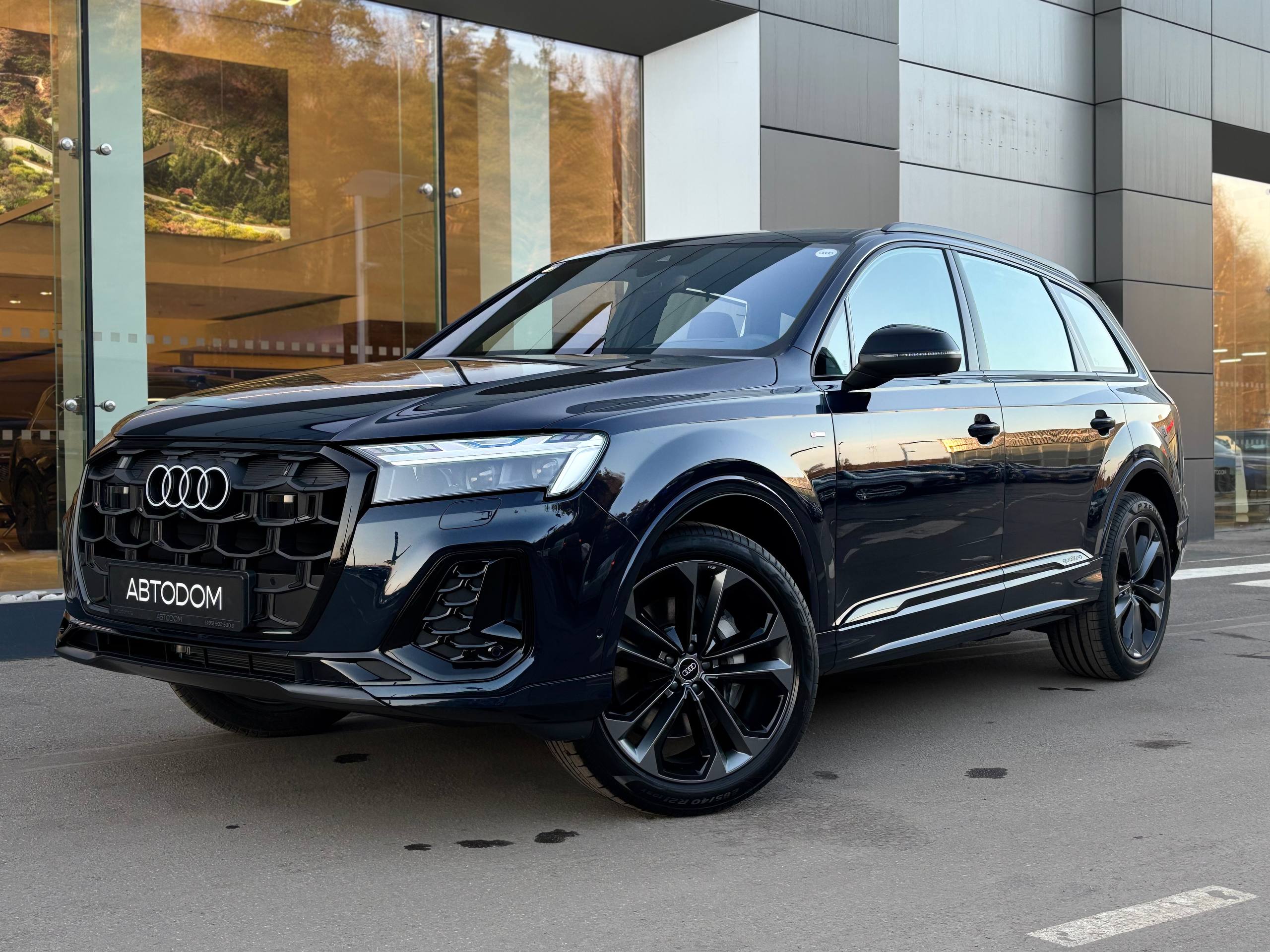 Автомобиль Audi Q7 II (4M) [2-й рестайлинг] 3.0d AT 4WD (286 л.с.) 50 TDI quattro tiptronic Синий 2026 