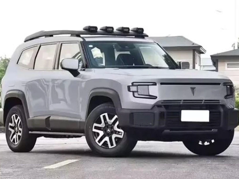 Автомобиль Changan DEEPAL G318 I поколение 1.5hyb AT 4WD (430 л.с.) Техно 2025