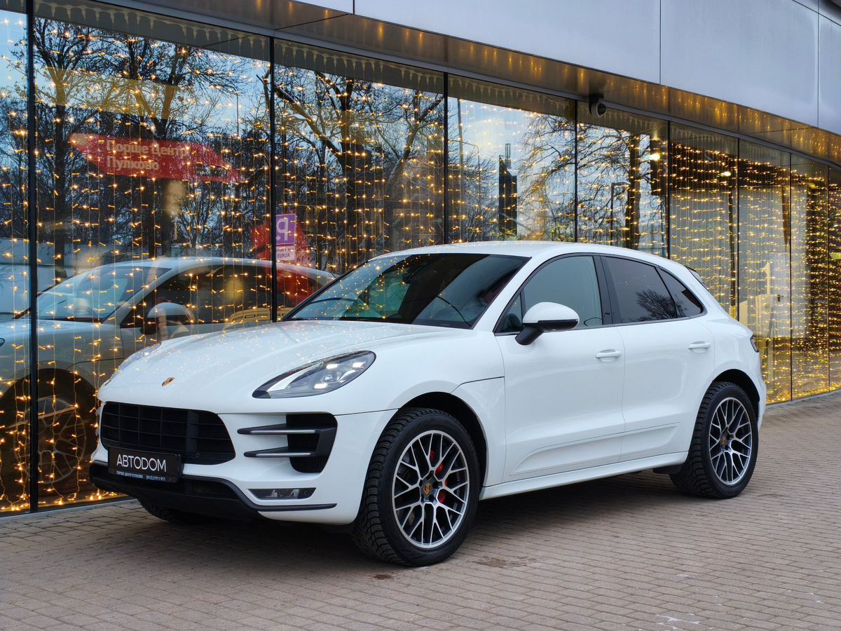 Автомобиль Porsche Macan I поколение Turbo 3.6 AMT 4WD (400 л.с.) Turbo Белый 2014 с пробегом 134 500 км