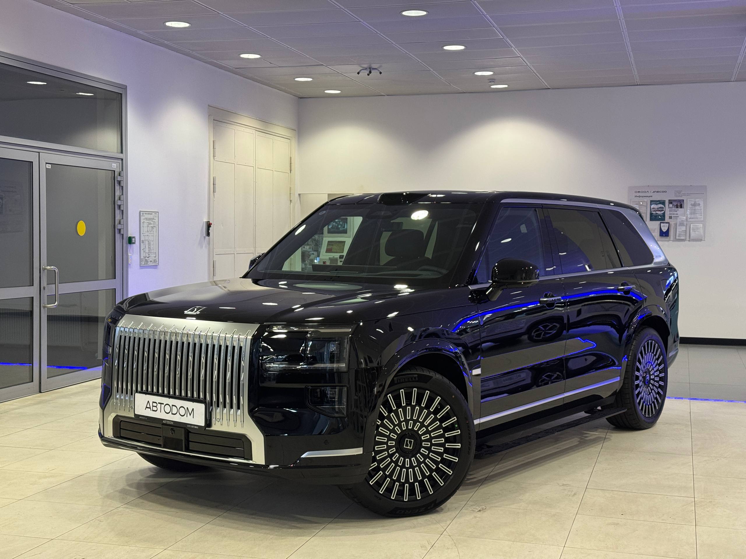 Автомобиль ZEEKR 9X I поколение 55 kWh 2.0hyb AT 4WD (898 л.с.) Base Чёрный 2025 