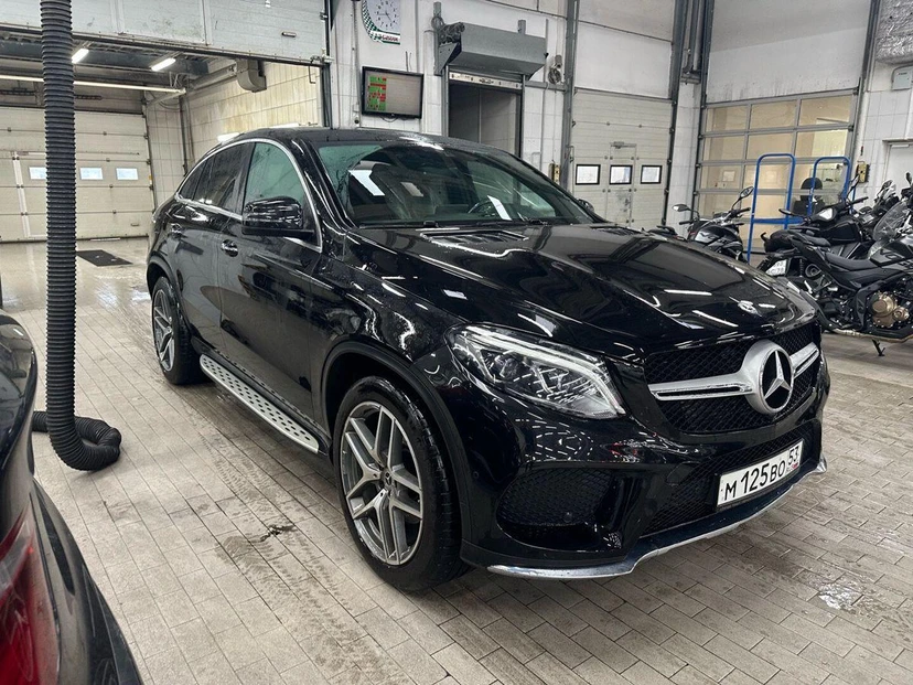 Mercedes-Benz GLE coupe I поколение (C292) 350 3.0d AT 4Matic (249 л.с.) Особая серия Синий 2018 с пробегом 44 217 км