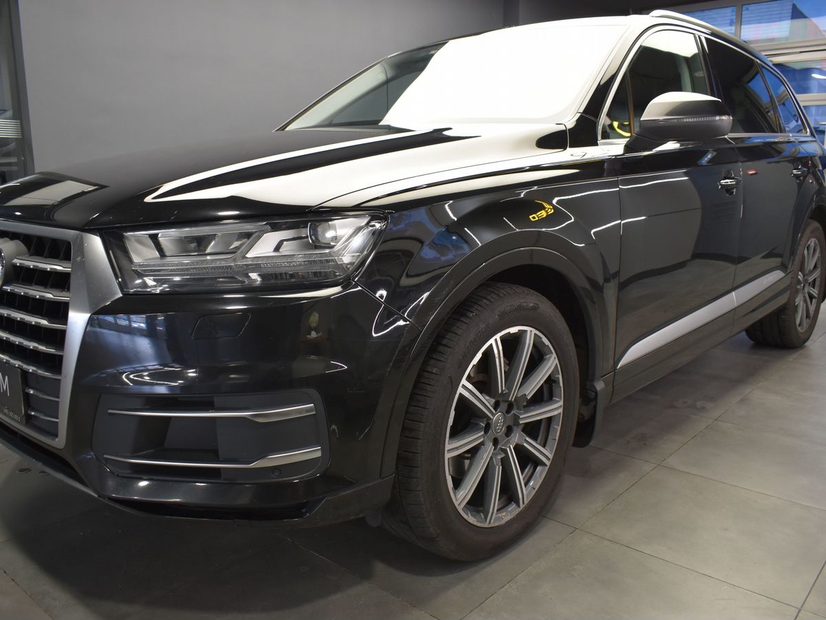 Audi Q7 II поколение (4M) 3.0d AT 4WD (249 л.с.) Business Чёрный 2017 с пробегом 171 000 км