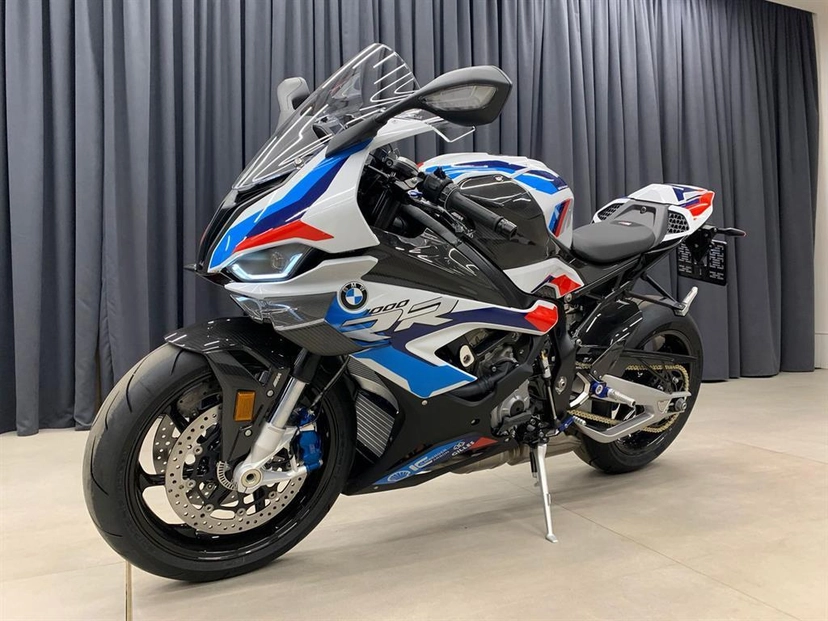 Мотоцикл BMW Motorrad M 1000 RR I поколение M 1000 RR Base Белый 2021 с пробегом 4 км
