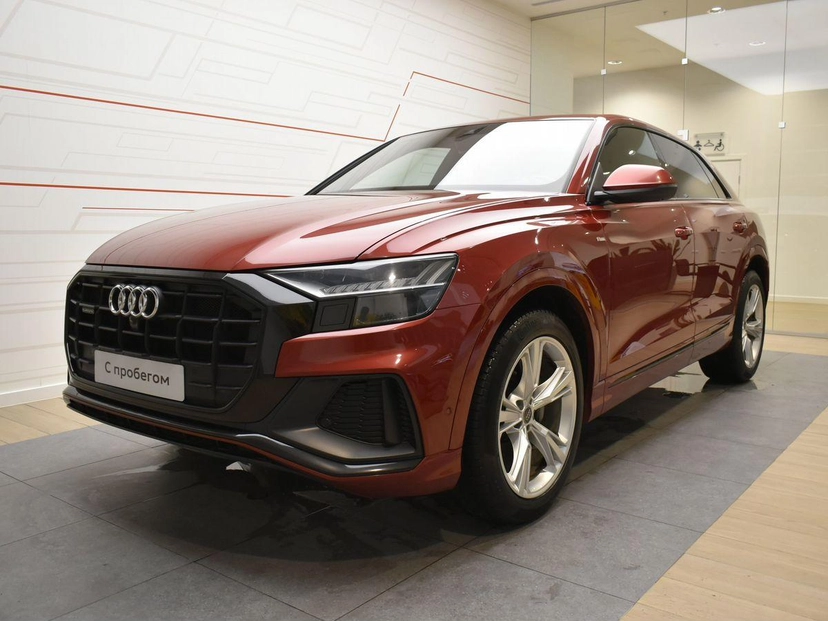 Автомобиль Audi Q8 I поколение (4M) 3.0d AT 4WD (249 л.с.) Sport Красный 2020 с пробегом 94 820 км