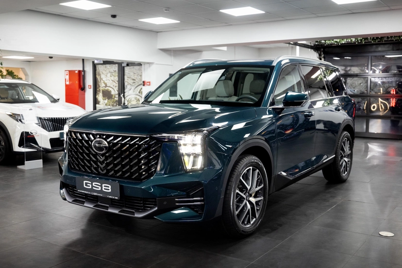 Автомобиль GAC GS8 II поколение 2.0 AT 4WD (231 л.с.) GL (5 мест) Зелёный 2025