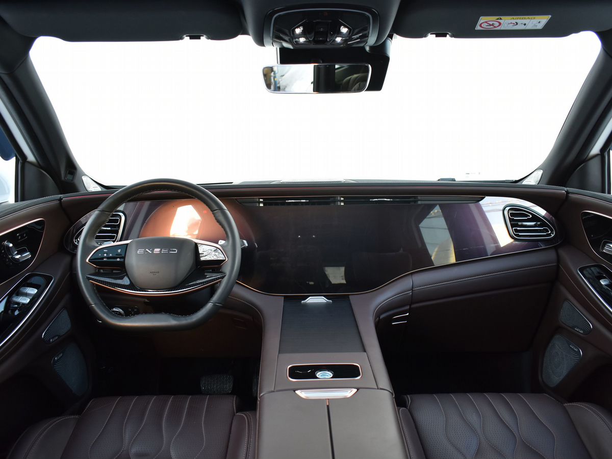 Автомобиль EXEED VX I [рестайлинг] 2.0 AT 4WD (249 л.с.) Base Белый 2024 с пробегом 27 650 км