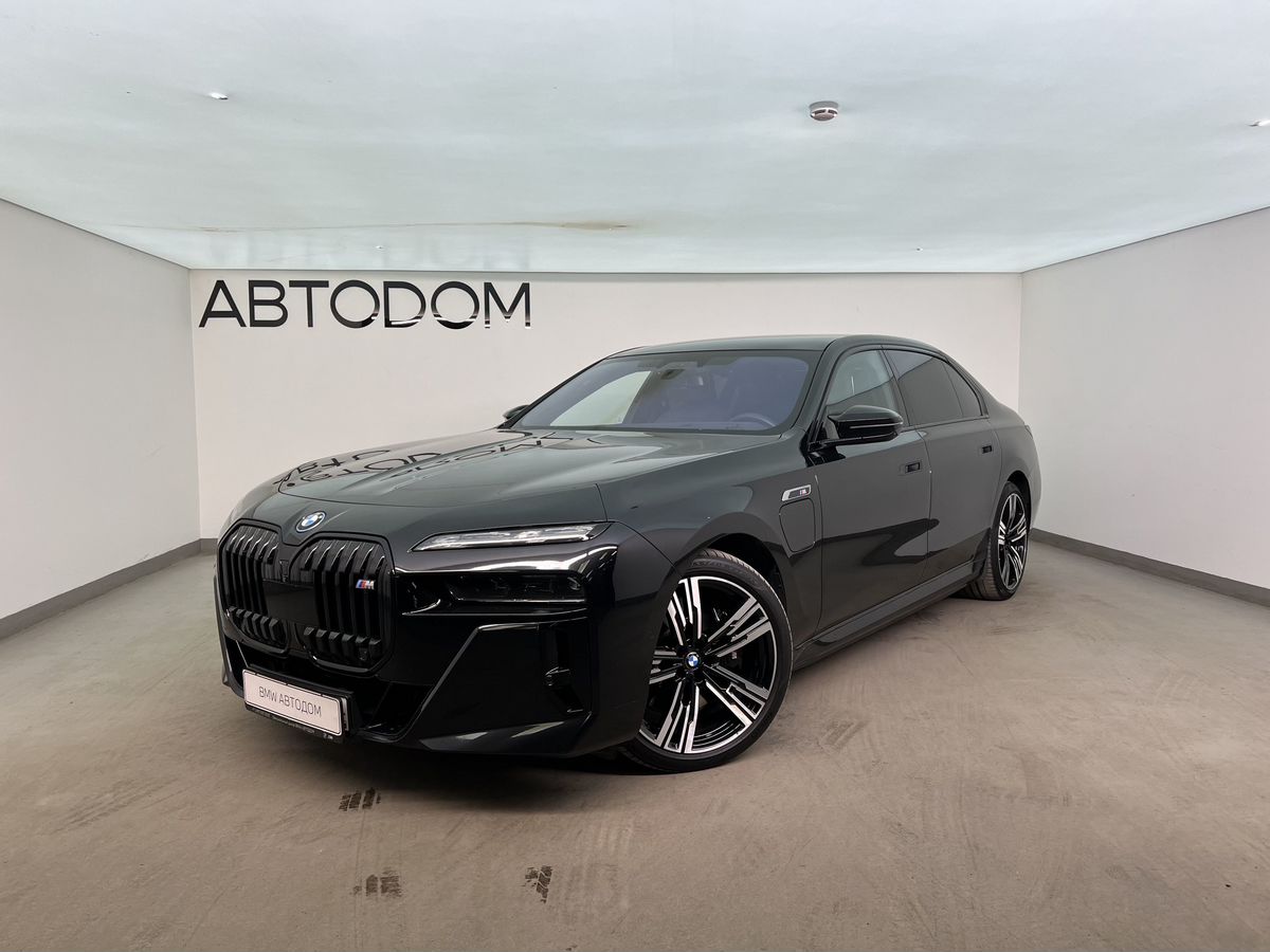 BMW 7 серии VII поколение (G70) 3.0hyb AT 4WD (571 л.с.) M760e xDrive Чёрный 2023 с пробегом 53 885 км