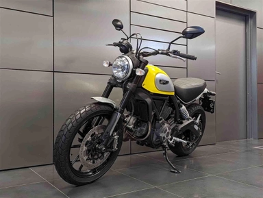 Мотоцикл Ducati Scrambler 800 Icon I поколение Scrambler 800 Icon Base Жёлтый 2015 с пробегом 5397 км