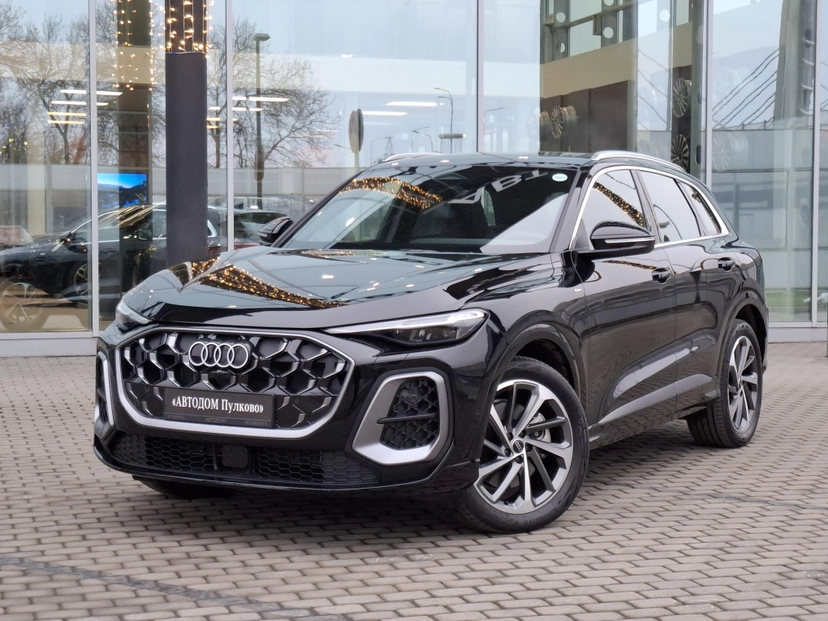 Автомобиль Audi Q5 III поколение 2.0d AMT 4WD (204 л.с.) Edition One Чёрный 2025