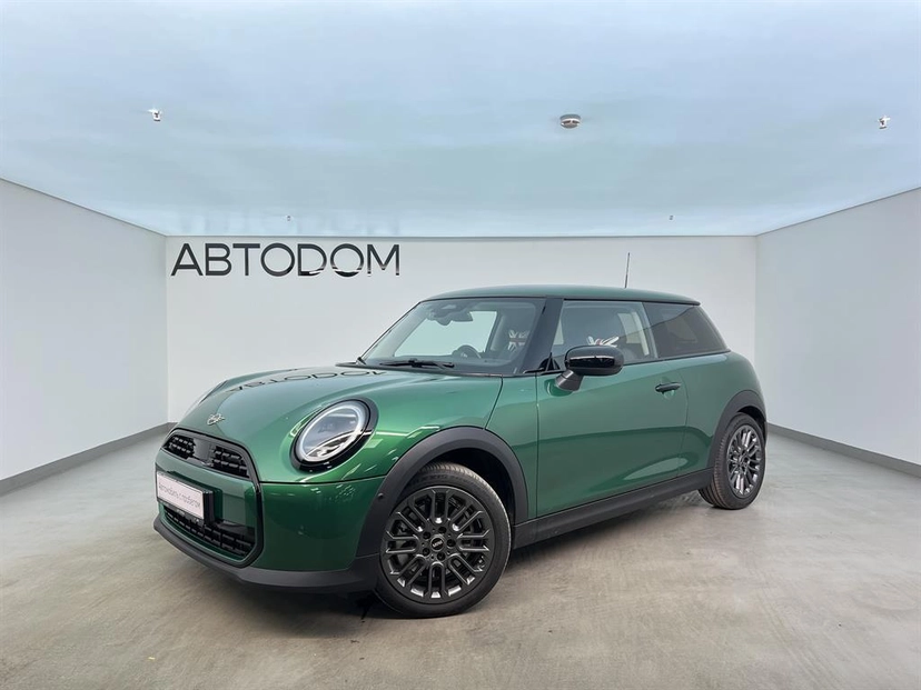 Автомобиль MINI Hatch IV поколение (F65/F66/J01) C 2.0 AMT (163 л.с.) Base Зелёный 2024