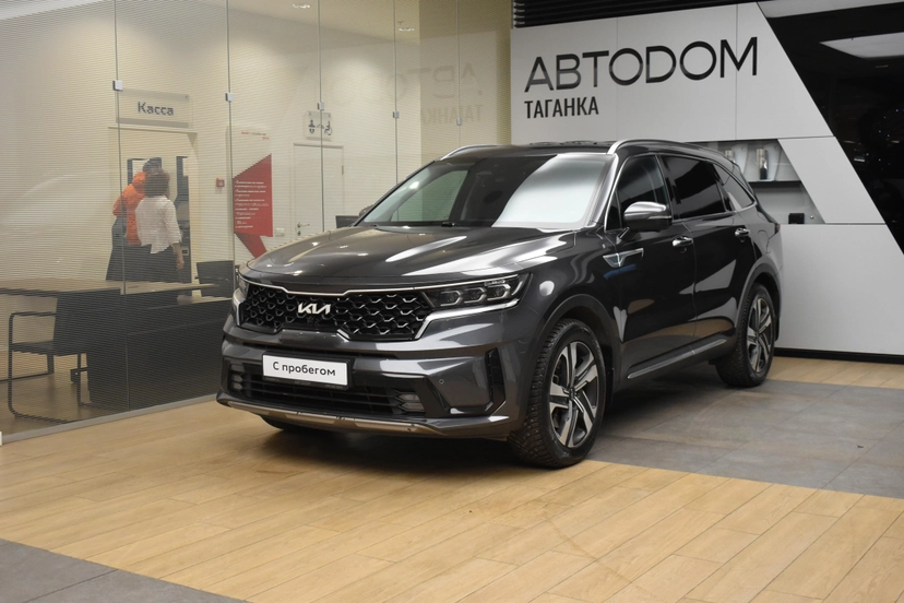 Автомобиль Kia Sorento IV поколение 2.5 AT 4WD (179 л.с.) Style (KZ) Серый 2022 с пробегом 56 432 км