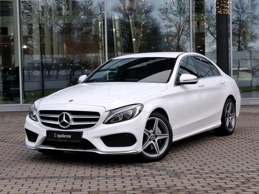 Автомобиль Mercedes-Benz C-Класс IV поколение (W205/S205/C205) 200 2.0 7AT 4Matic (184 л.с.) Sport Белый 2018 с пробегом 104 705 км