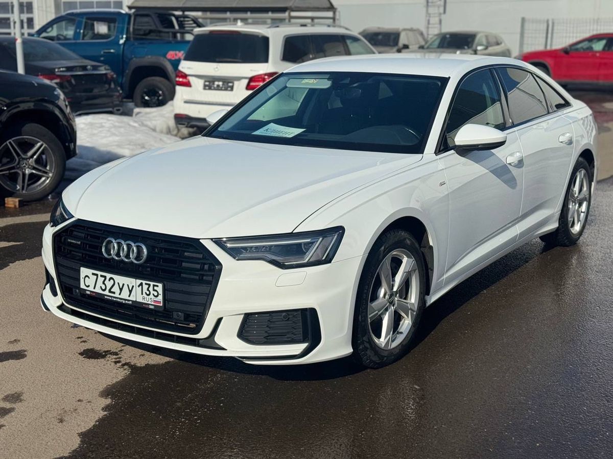 Автомобиль Audi A6 V поколение (C8) 2.0 AMT 4WD (245 л.с.) Sport Белый 2019 с пробегом 95 000 км
