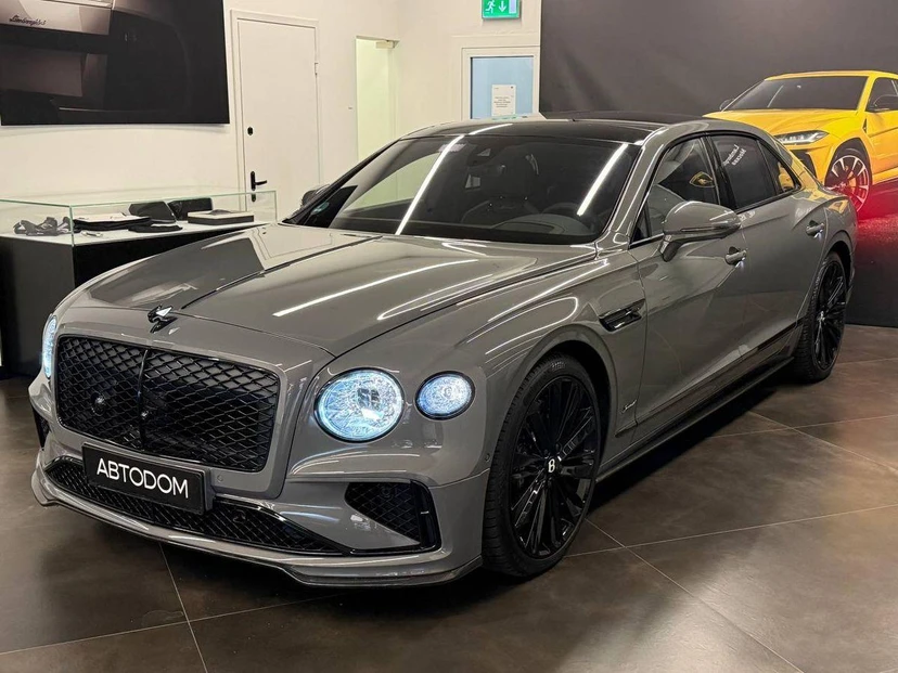 Автомобиль Bentley Flying Spur IV поколение 4.0hyb AMT 4WD (782 л.с.) Speed Серый 2025 с пробегом 2 097 км