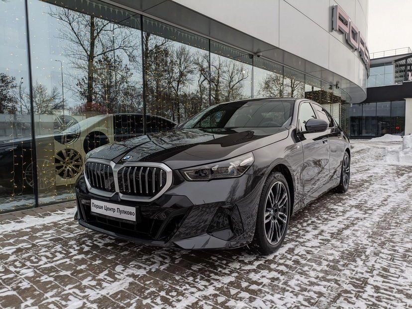 Автомобиль BMW 5 серии VIII поколение (G60) 2.0d AT 4WD (197 л.с.) Base Серый 2023 с пробегом 92 км