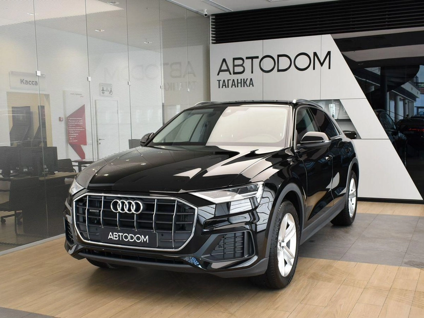 Автомобиль Audi Q8 I поколение 3.0d AT 4WD (231 л.с.) Base Чёрный 2023 с пробегом 75 км
