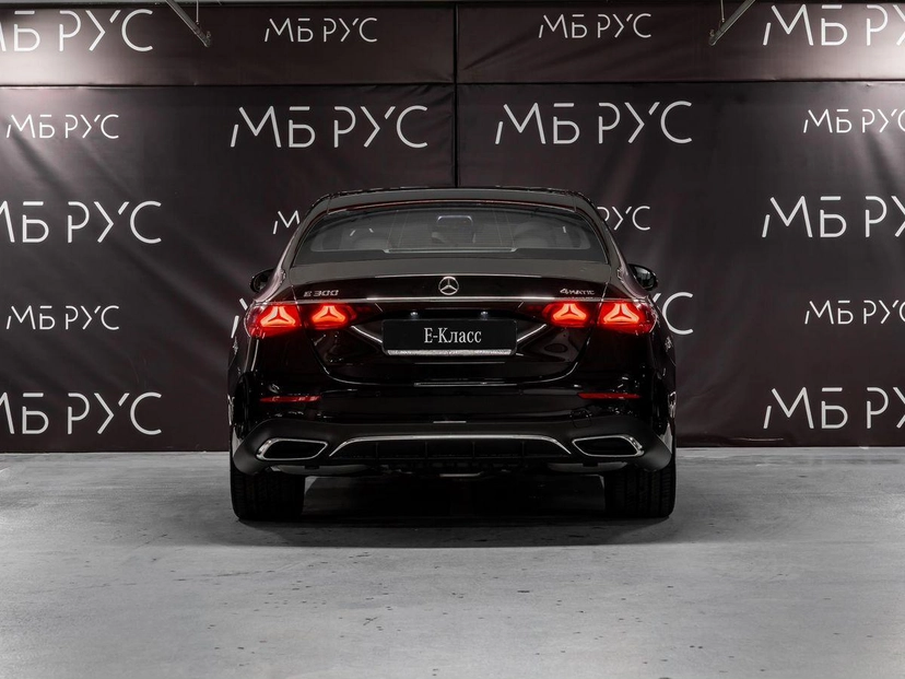 Автомобиль Mercedes-Benz E-Класс VI поколение (W214/S214) 2.0 AT 4Matic (258 л.с.) AMG Line Чёрный 2025 с пробегом 20 км
