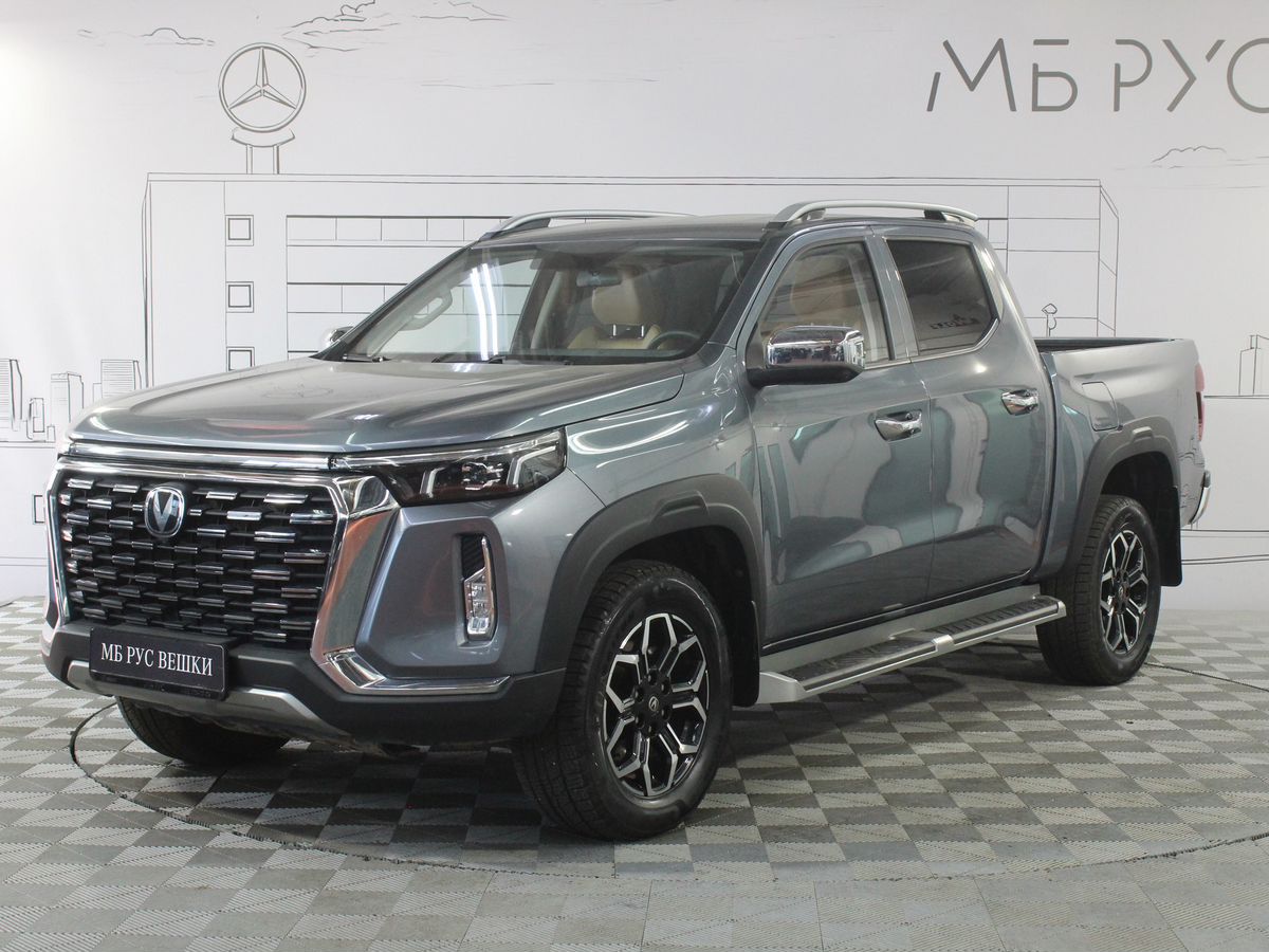 Автомобиль Changan Hunter Plus I поколение 2.0 AT 4WD (226 л.с.) Luxe Серый 2024 с пробегом 37 000 км