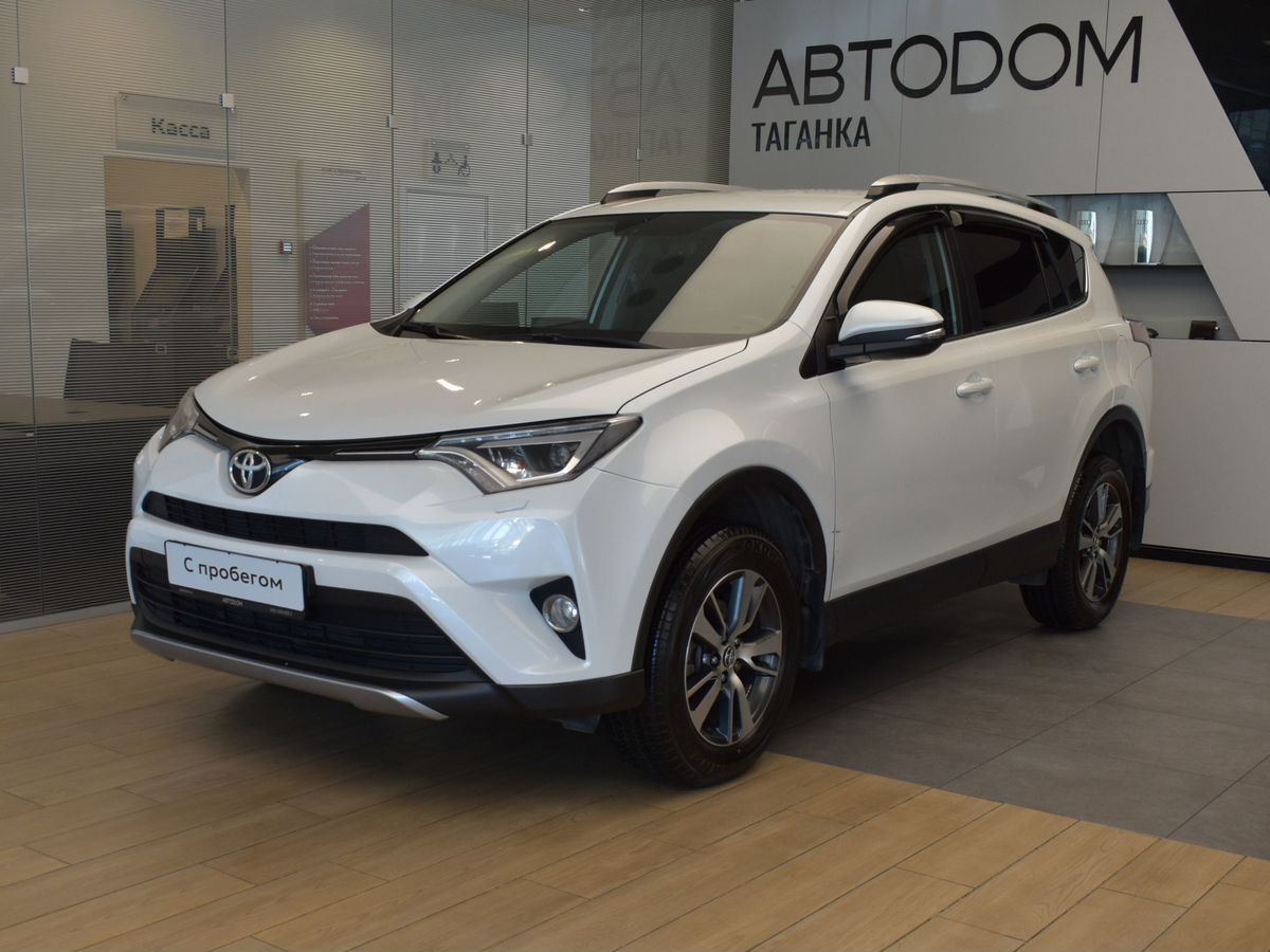 Toyota RAV4 IV (XA40) [рестайлинг] 2.0 CVT 4WD (146 л.с.) Комфорт плюс Белый 2018 с пробегом 155 500 км