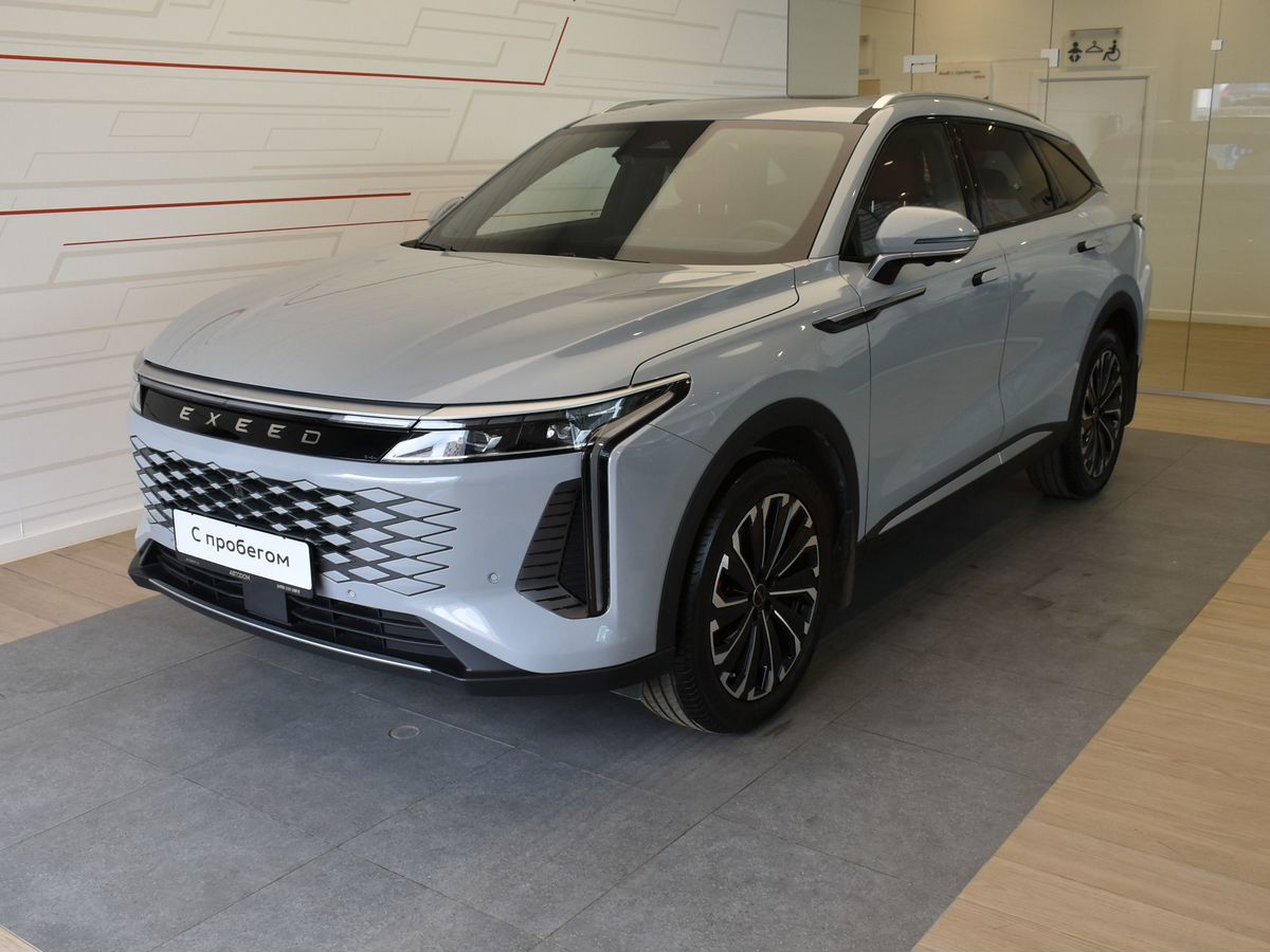 Автомобиль EXEED RX I поколение 2.0 AMT 4WD (249 л.с.) Prestige Серый 2023 с пробегом 32 000 км