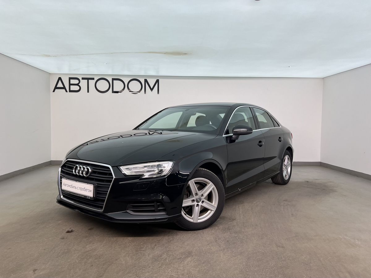 Audi A3 III (8V) [рестайлинг] 1.4 AMT (150 л.с.) Base Чёрный 2020 с пробегом 84 596 км