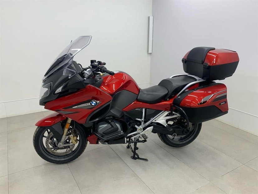 Мотоцикл BMW Motorrad R 1250 RT I поколение R 1250 RT Base Красный 2019 с пробегом 24 093 км