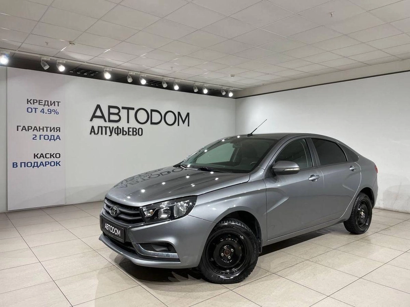 Автомобиль Lada (ВАЗ) Vesta I поколение 1.6 MT (106 л.с.) Base Серый 2017 с пробегом 66 934 км