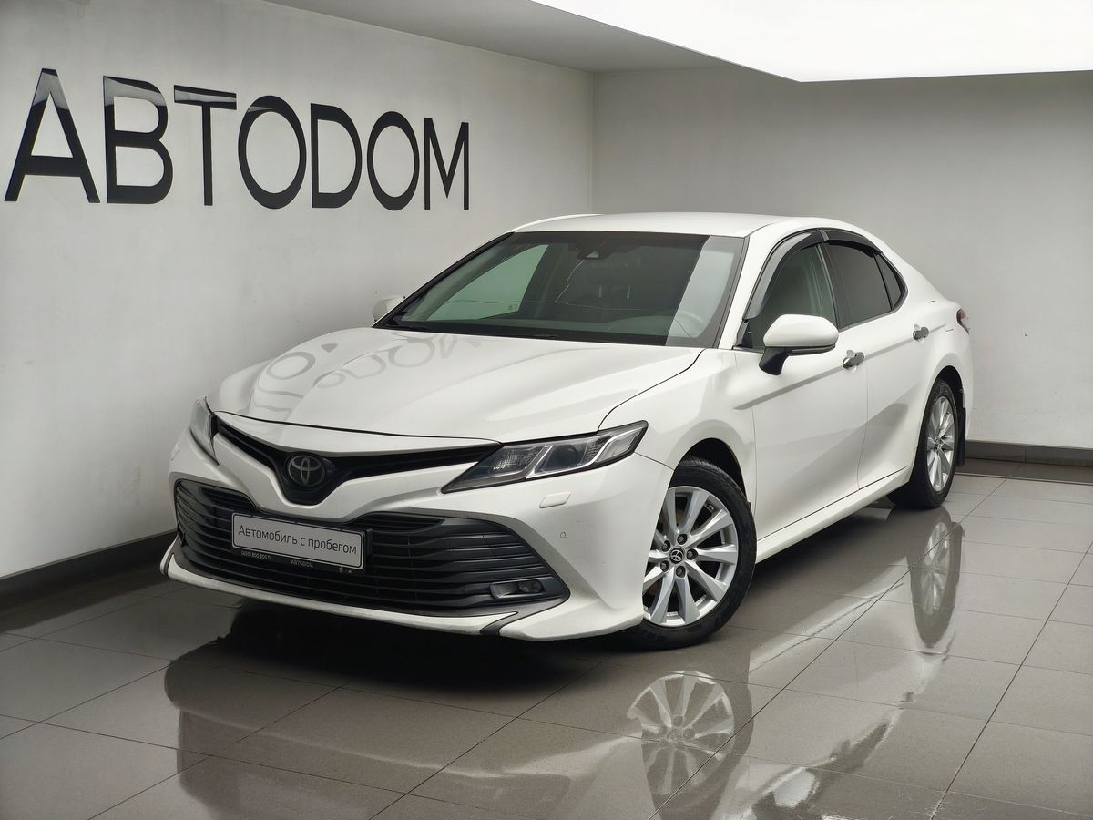Toyota Camry VIII поколение (XV70) 2.5 AT (181 л.с.) Элеганс Safety Белый 2020 с пробегом 175 021 км