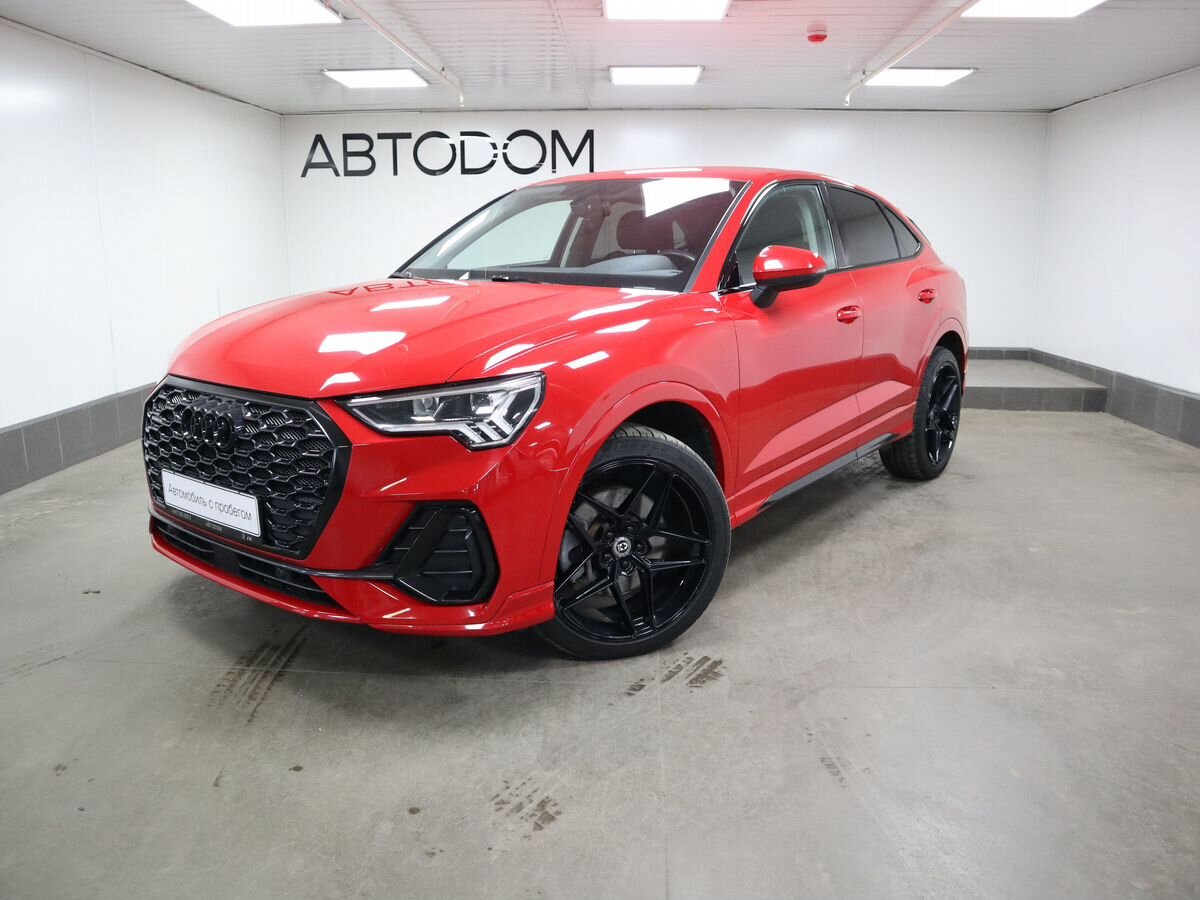 Купить Audi Q3 Sportback 2020, 2.0 AMT 4WD (180 л.с.) Красный с пробегом 52235 км / 6347755 по цене от 3 820 000 руб в АВТОДОМ - официальный дилер в Москве