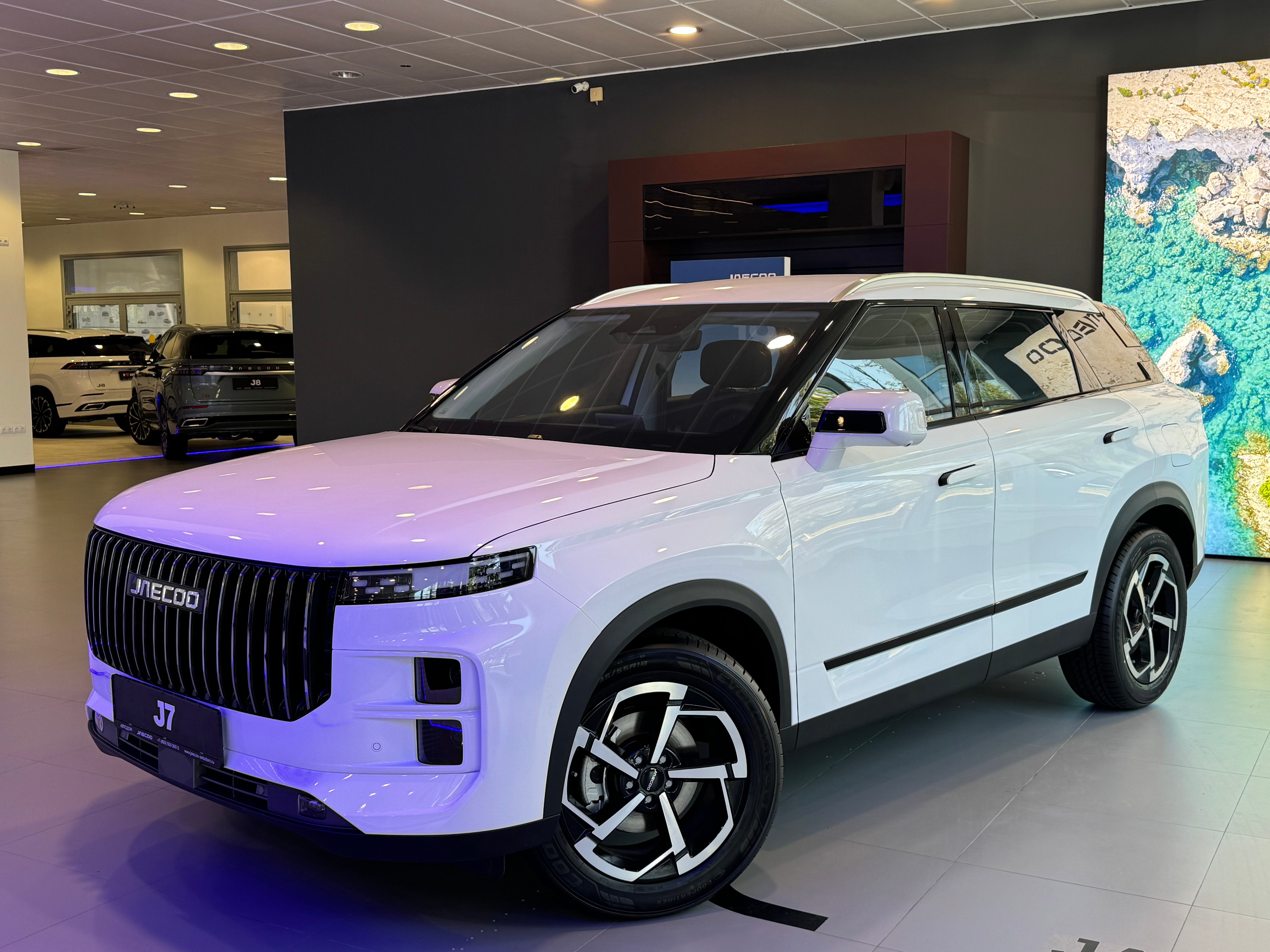 Автомобиль Jaecoo J7 I поколение 1.6 AMT 4WD (150 л.с.) Active 150 Белый 2025 