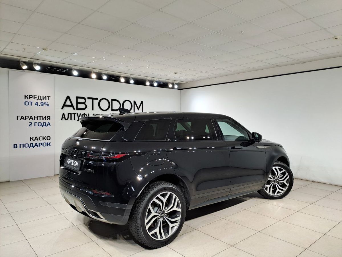 Автомобиль Land Rover Range Rover Evoque II [рестайлинг] 2.0 AT 4WD (249 л.с.) SE Чёрный 2025 с пробегом 1 050 км