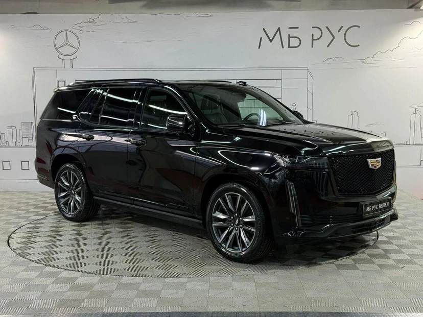 Автомобиль Cadillac Escalade V поколение 6.2 AT 4WD (416 л.с.) Sport Чёрный 2021 с пробегом 50 549 км