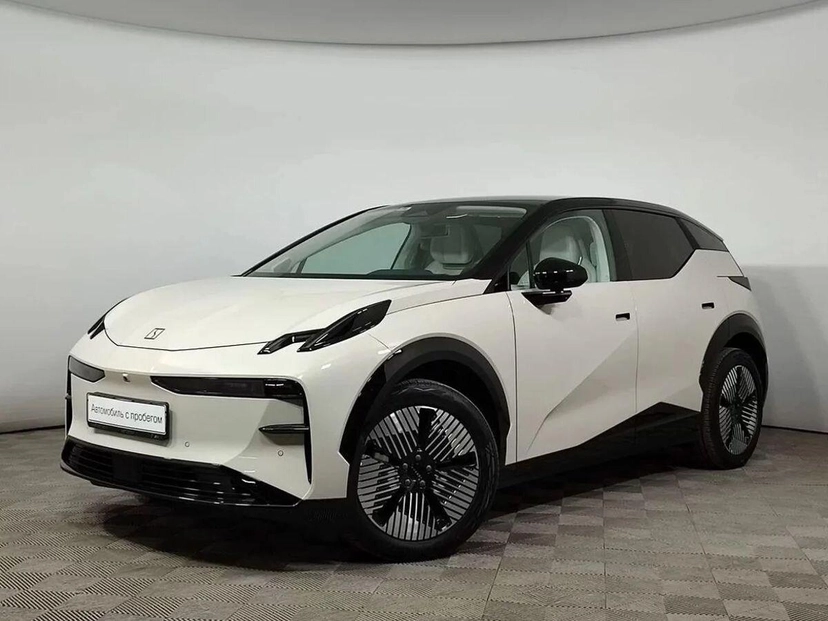 Автомобиль ZEEKR X I поколение Electro AT 4WD (315 кВт) Импорт Бежевый 2023 с пробегом 61 км