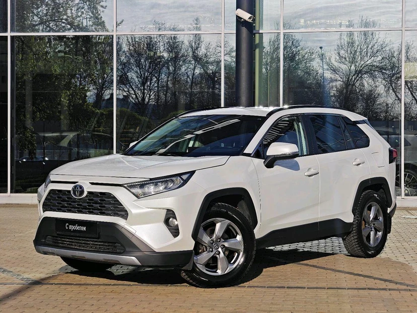 Toyota RAV4 V поколение (XA50) 2.0 CVT 4WD (149 л.с.) Prestige Белый 2020 с пробегом 154 000 км
