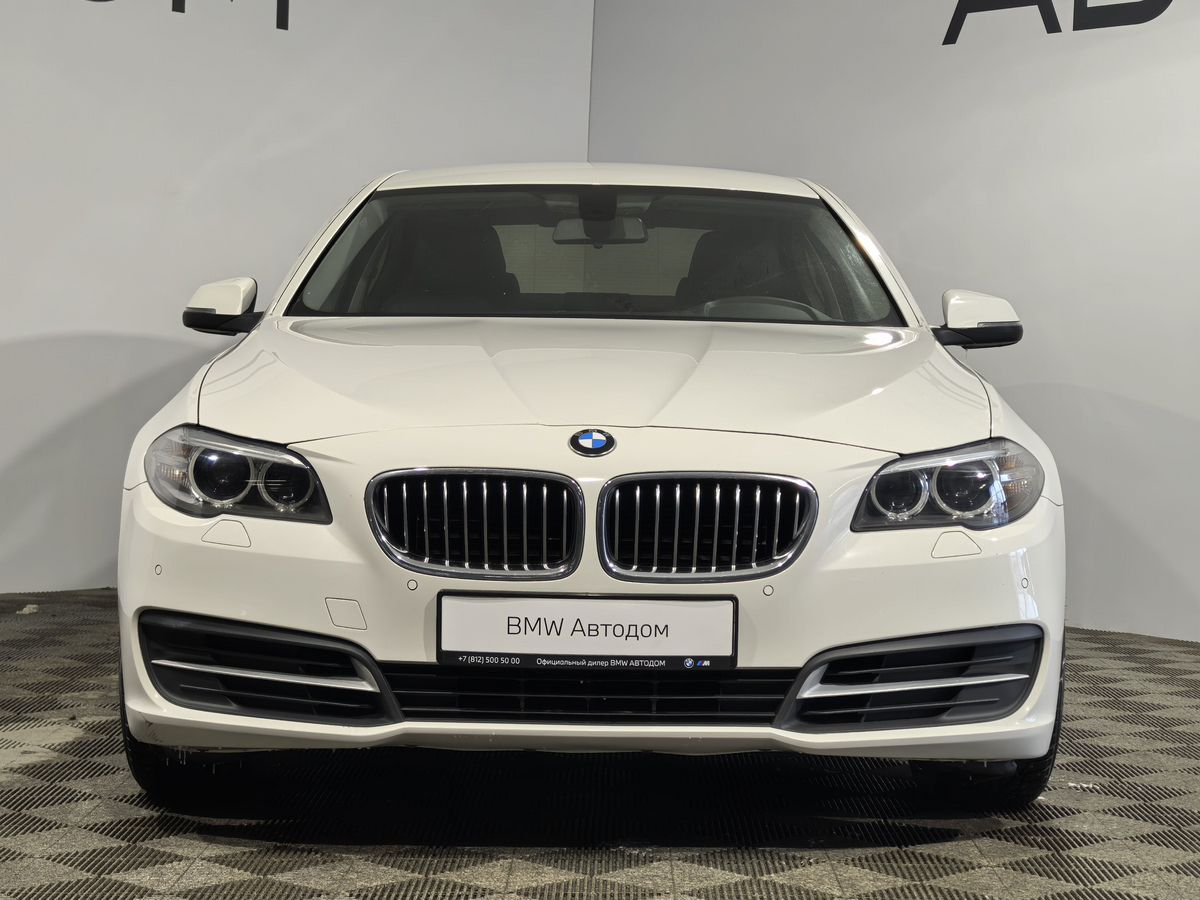 Автомобиль BMW 5 серии VI (F07/F10/F11) [рестайлинг] 520 2.0 AT (184 л.с.) Base Белый 2015 с пробегом 123 344 км