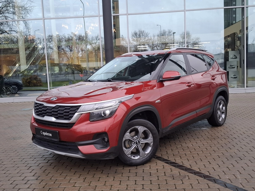 Автомобиль Kia Seltos I поколение 1.6 AT 4WD (121 л.с.) Style Красный 2021 с пробегом 72 200 км