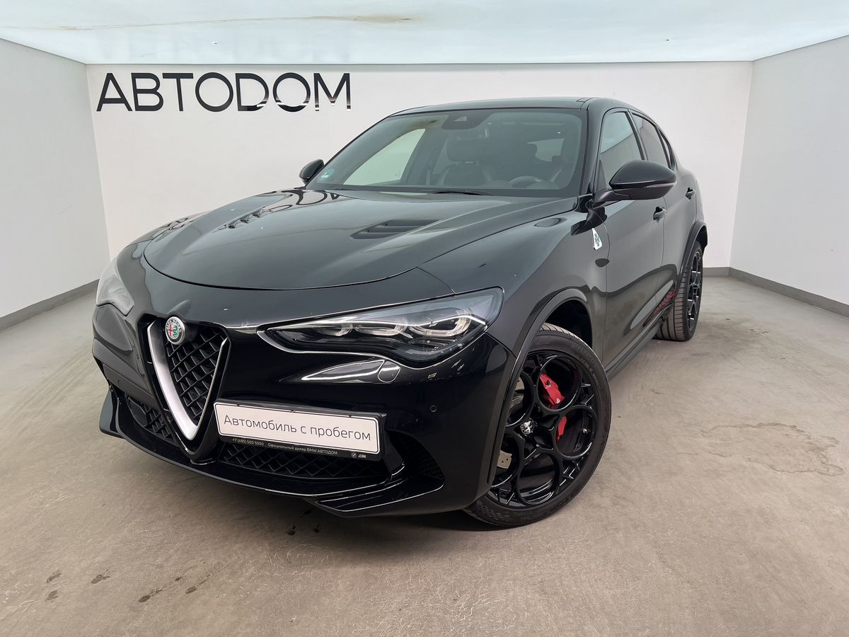 Alfa Romeo Stelvio I поколение 2.9 AT 4WD (510 л.с.) Base Чёрный 2018 с пробегом 90 723 км