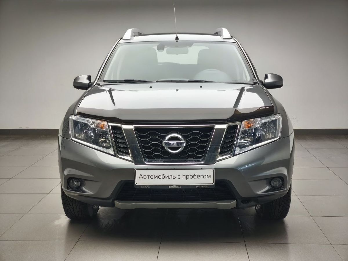 Автомобиль Nissan Terrano III поколение (D10) 2.0 AT 4WD (143 л.с.) Elegance Plus Серый 2019 с пробегом 56 468 км