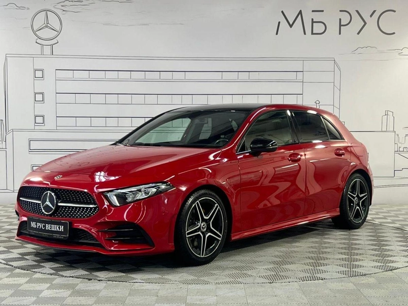 Автомобиль Mercedes-Benz A-Класс IV поколение (W177) 220 2.0 AMT 4Matic (190 л.с.) Sport Красный 2018 с пробегом 60 000 км