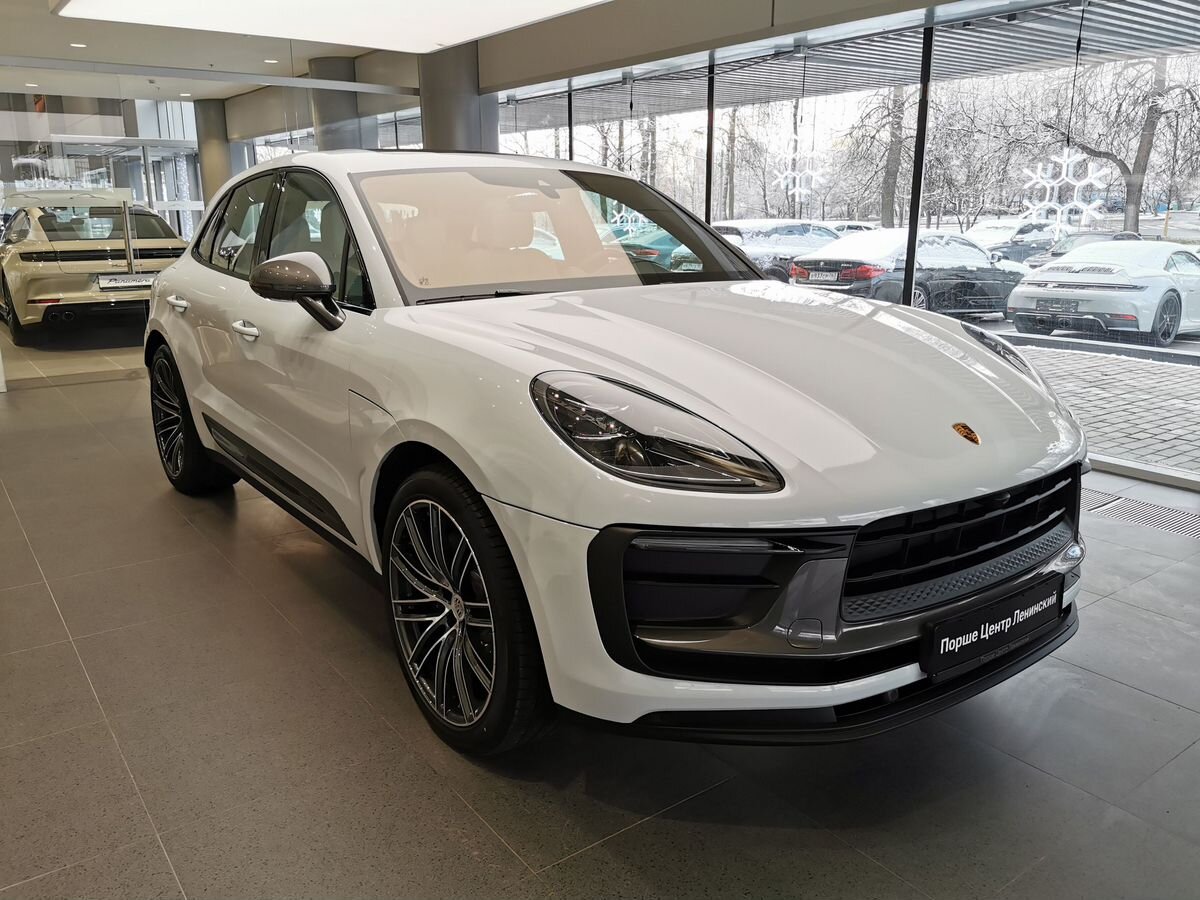 Автомобиль Porsche Macan I [2-й рестайлинг] 2.0 AMT 4WD (265 л.с.) T Белый 2025 с пробегом 29 км