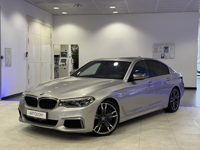 Автомобиль BMW 5 серии VII поколение (G30/G31) M550 3.0d AT 4WD (400 л.с.) M Special Серебристый 2018 с пробегом 188 243 км